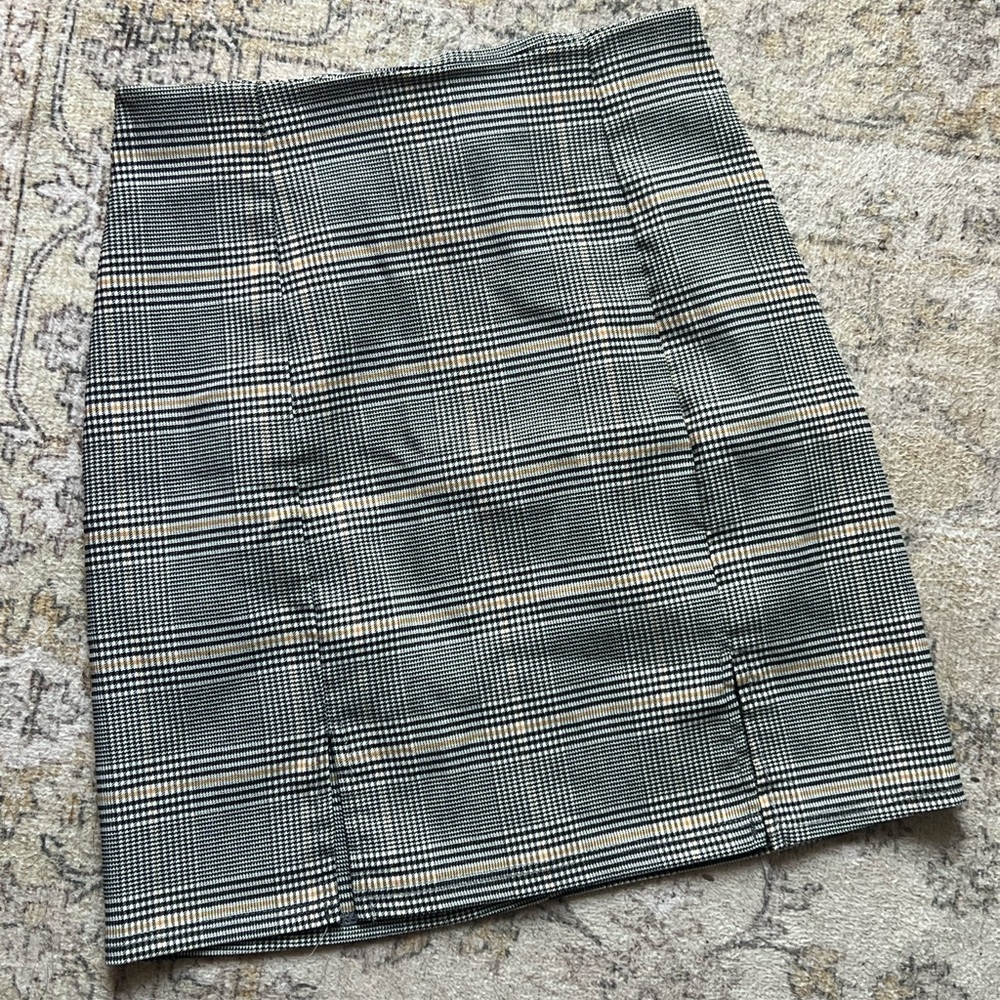 mini skirt